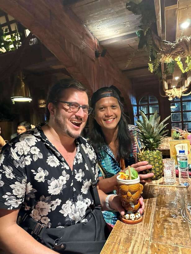 Poblacion Makati Bar Hopping Experience - House and techno music at the second stop