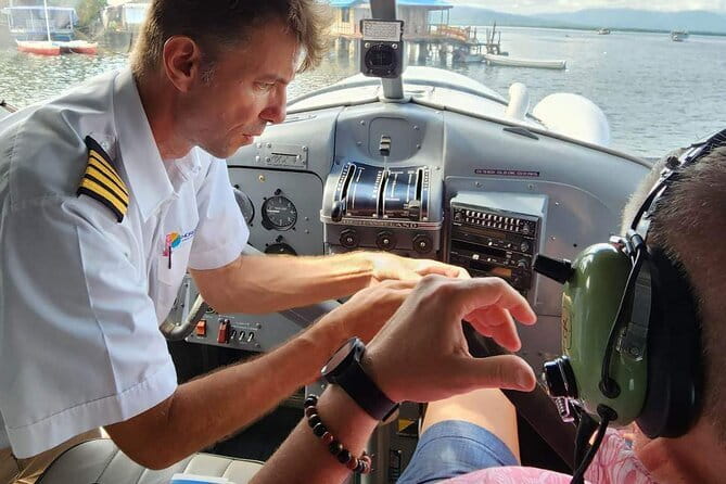 Port Barton Island Hopping - Seaplane Transfer FR Puerto Princesa - A 35-minute flight instead of a long road transfer