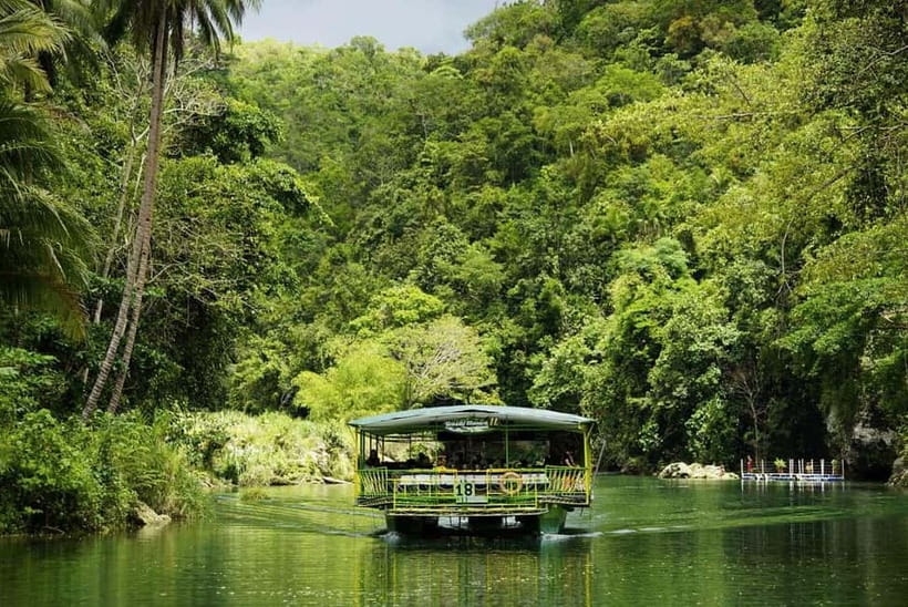 PREMIUM Bohol Eco-Tours: Chocolate hills - Swimming at Pangas Falls