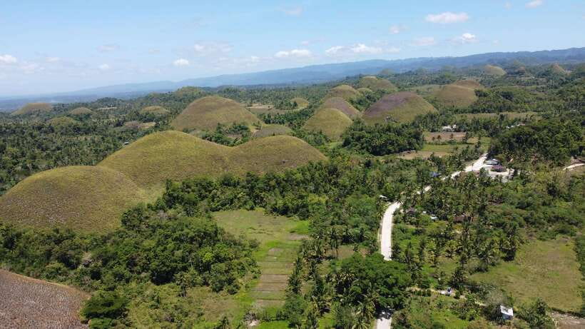 PREMIUM Bohol Eco-Tours: Chocolate hills - Who will enjoy this day most