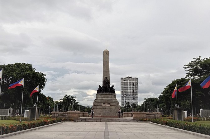 Private Half-Day Makati (Old Manila) with Intramuros - Fort Santiago: Manila’s most powerful historical stop