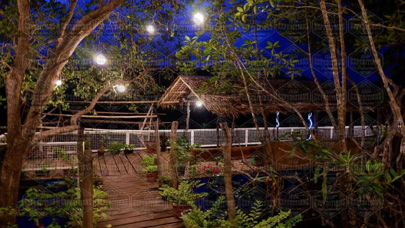 Puerto Princesa: Firefly Watching Paddle Boat Tour & Dinner - Dinner at Swag Restaurant