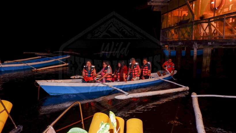 Puerto Princesa: Firefly Watching Paddle Boat Tour & Dinner - From hotel pickup to Baywalk