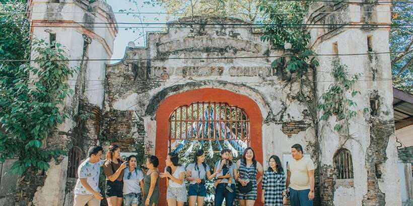 Puerto Princesa: Half-Day City Tour with Optional Massage - Guides, vans, and the feel of the day