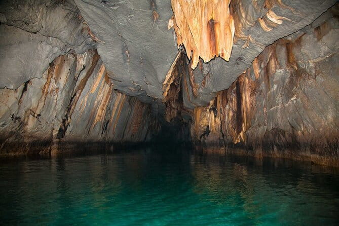 Puerto Princesa Underground River Day Tour - Reaching the river and getting on the boat