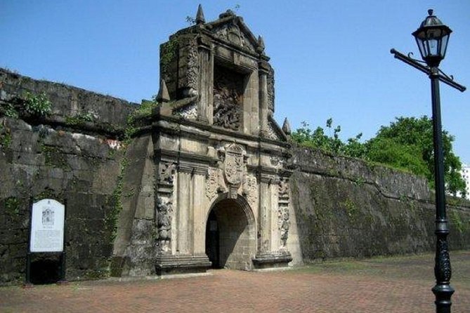 Shared Cruise Shore Excursion of Manila Old and New City Tour - Meeting your guide at Manila South Harbor