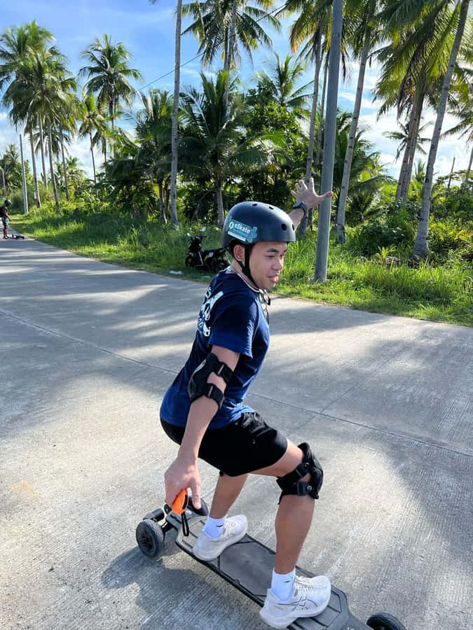 Siargao : Morning 1 Hour Guided Electric Skate Experience - The Middle 20 Minutes: Siargao Scenery at a New Pace