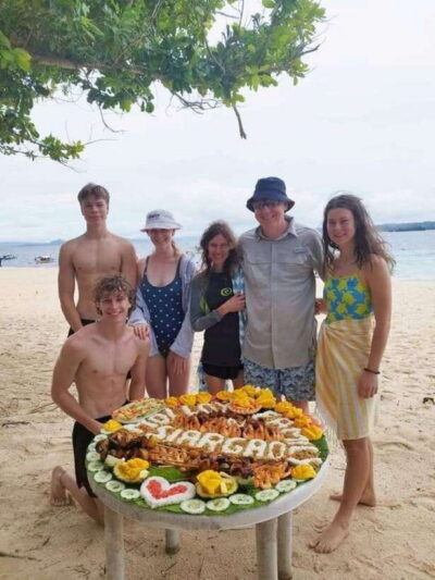 Tri Island Hopping Naked Island, Daku, Guyam w/Lunch