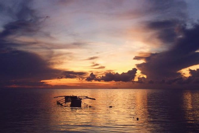 Siquijor Land Tour - The bolo-bolo healer adds the most unusual stop