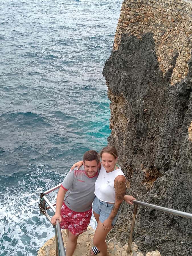 Siquijor: Siquijor Island Tour Cambugahay Falls Private - Salagdoong Beach and the two coves