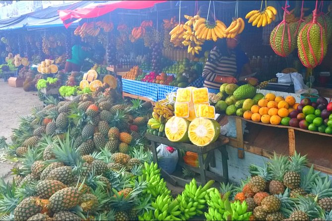 Spectacular Manila to Tagaytay: Full-Day Sightseeing Tour - Tagaytay Point: a cooler start outside Manila