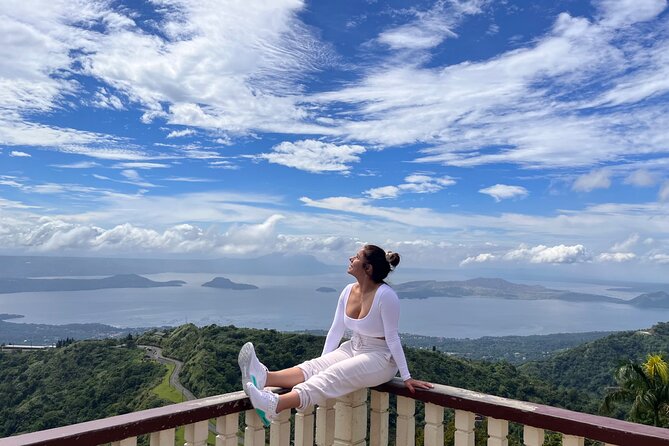 Tagaytay Day Tour sightseeing with Panoramic Taal volcano view - Leaving Manila in a Private Car