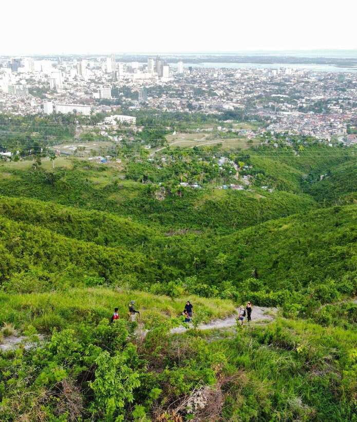 Trekking to see the beautiful view of Cebu City - Key points to know before you book
