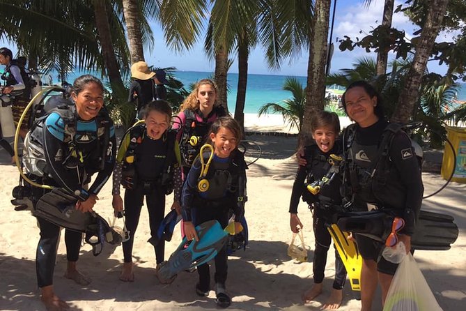 WaterColors - Discover Scuba Diving in Boracay - The shallow-water session: your real test run